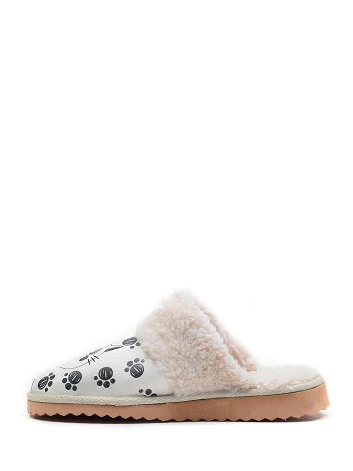 Hausschuhe In Weiß/ Bunt 4 Hausschuhe In Weiß/ Bunt – Bild 4