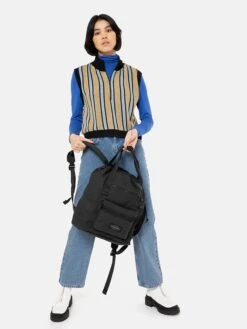 Eastpak Henkeltasche "Mynder" In Schwarz - (B)33 X (H)40 X (T)15 Cm 12 Eastpak Henkeltasche "Mynder" In Schwarz - (B)33 X (H)40 X (T)15 Cm -Limango Verkäufe eastpak henkeltasche mynder in schwarz b 33 x h 40 x t 15 cm 5