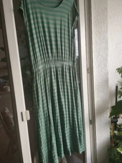Kleid "Mekko" In Grün
