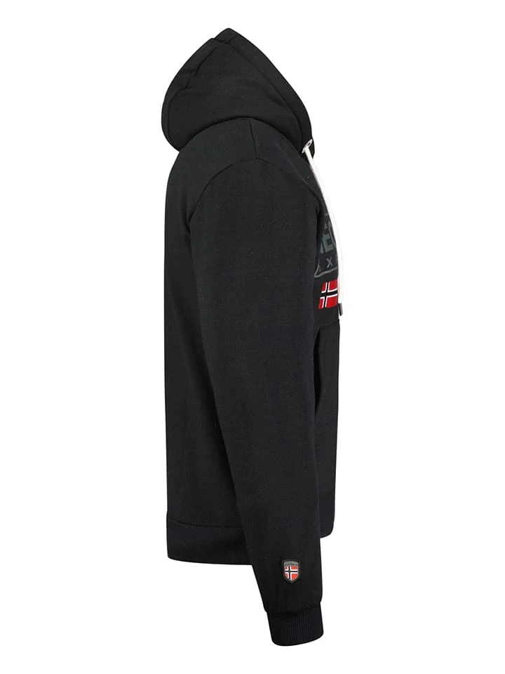 GEOGRAPHICAL NORWAY Hoodie In Schwarz 3 GEOGRAPHICAL NORWAY Hoodie In Schwarz – Bild 3