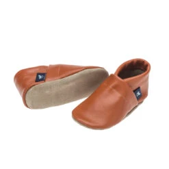 Hausschuhe / Lederpuschen Uni Orange -Limango Verkäufe pantau its a small world hausschuhe lederpuschen uni orange 1