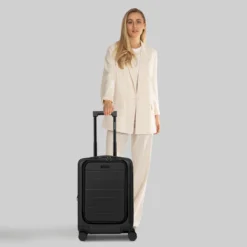 Police London 4 Rollen Kabinentrolley 55 Cm Laptopfach Mit Dehnfalte In Deep Black -Limango Verkäufe police london 4 rollen kabinentrolley 55 cm laptopfach mit dehnfalte in deep black 2