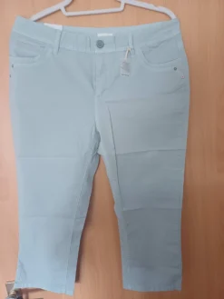 TIMEZONE Caprihose "Tali" In Mint