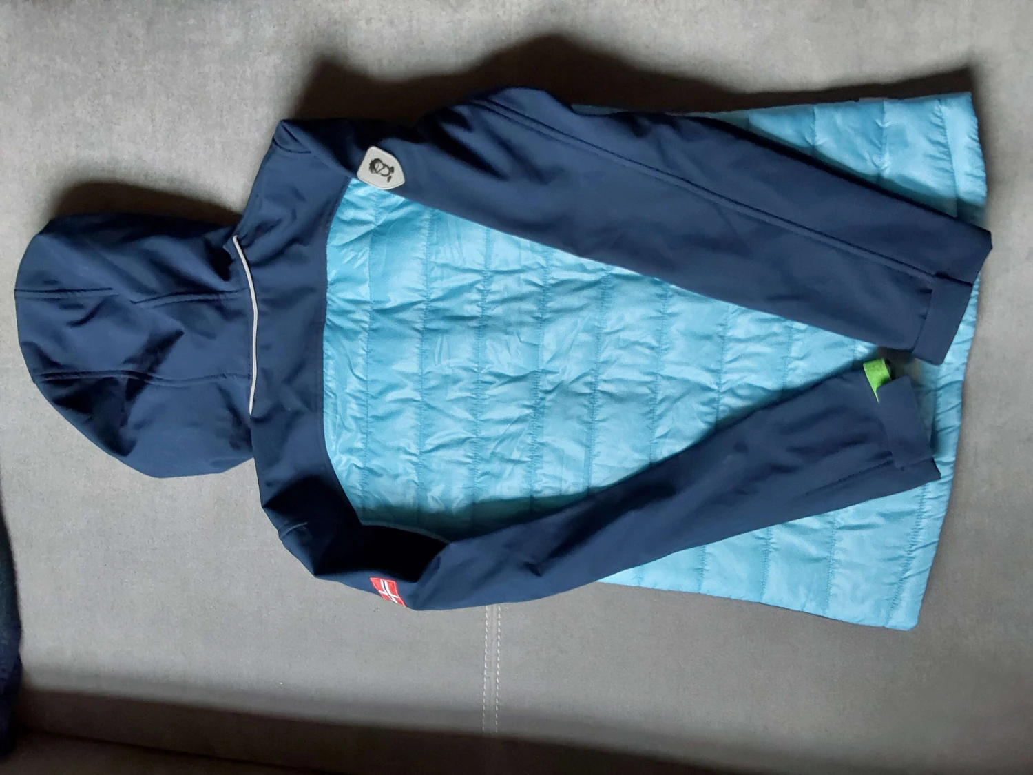 TROLLKIDS Softshelljacke "Lysefjord" In Hellblau/ Dunkelblau/ Grün 2 TROLLKIDS Softshelljacke "Lysefjord" In Hellblau/ Dunkelblau/ Grün – Bild 2