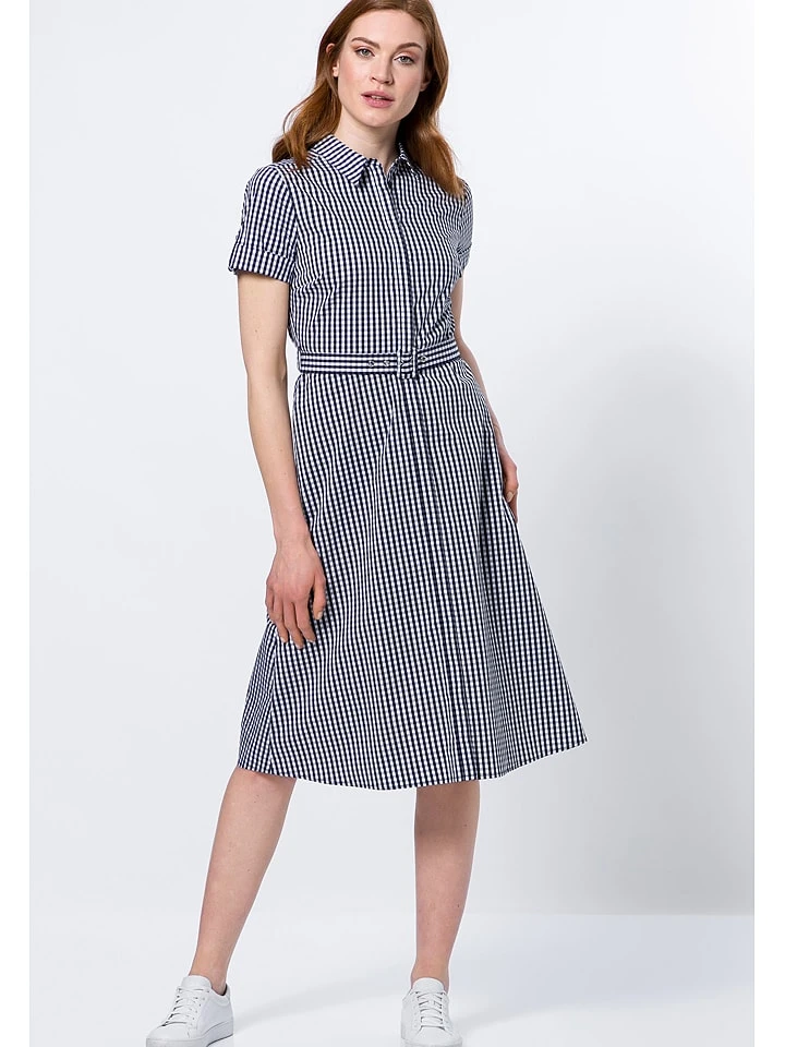 Zero Kleid In Dunkelblau/ Weiß 2 Zero Kleid In Dunkelblau/ Weiß – Bild 2