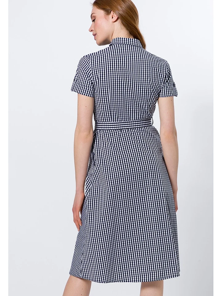 Zero Kleid In Dunkelblau/ Weiß 3 Zero Kleid In Dunkelblau/ Weiß – Bild 3